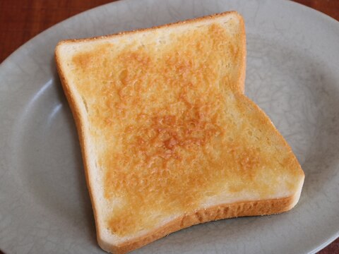 朝食、おやつに！バターきなこトースト！